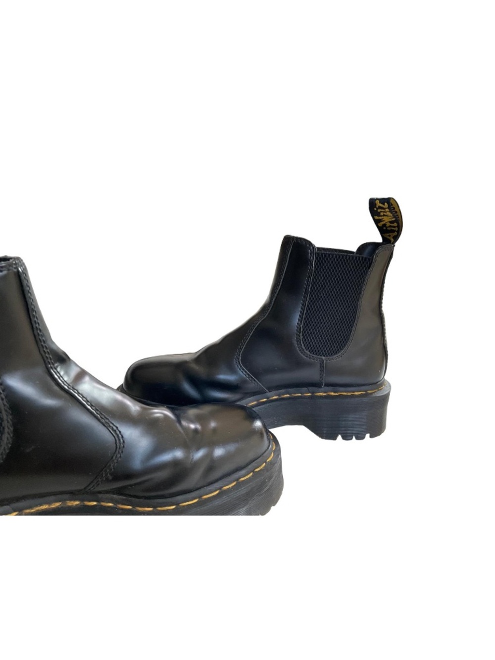 Doc Martens 2976 Quad Smooth Leather Platform Chelsea Boots - Picture 9 of 13